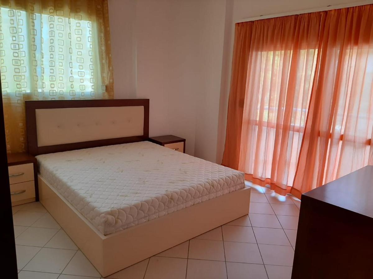 Marina Apartment Vlore Ngoại thất bức ảnh